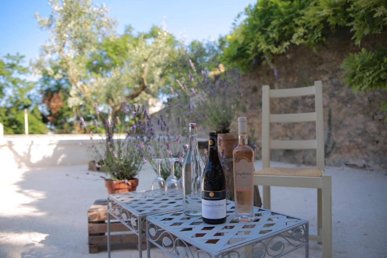 Bed and Breakfast Les Yourtes De Provence Saint-Paulet-de-Caisson Exterior foto